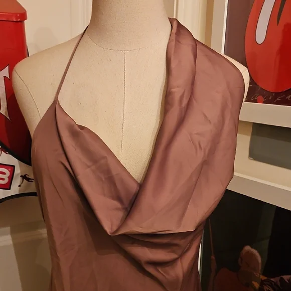 Chic Backless Zara Halter Dress in Taupe - Picture 2 of 7
